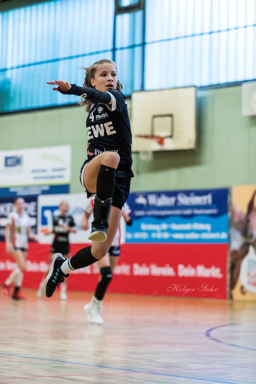 Bild 189 - wCJ SV Henstedt Ulzburg - SG HH-Nord : Ergebnis: 24:24